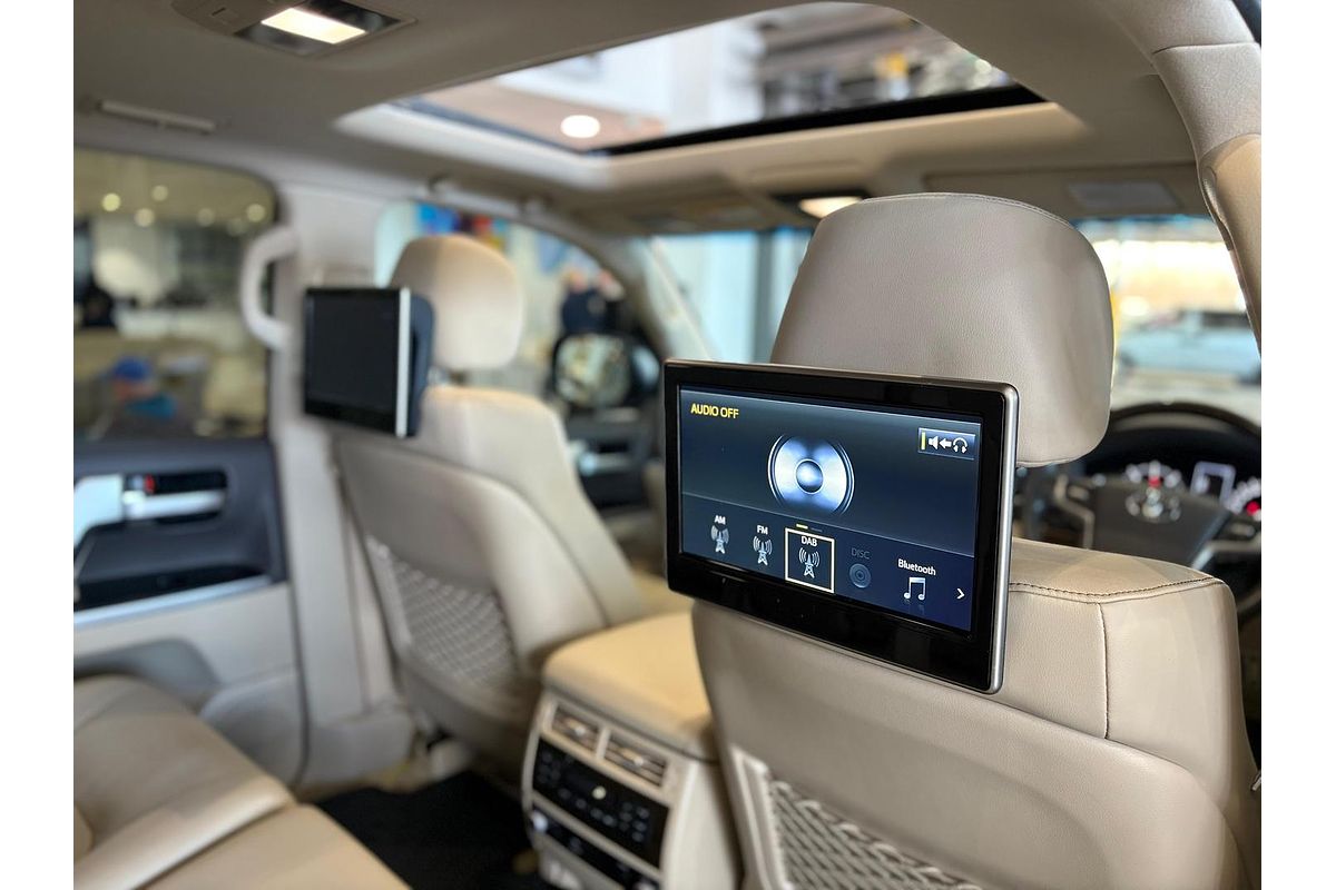 2020 Toyota Landcruiser Sahara VDJ200R