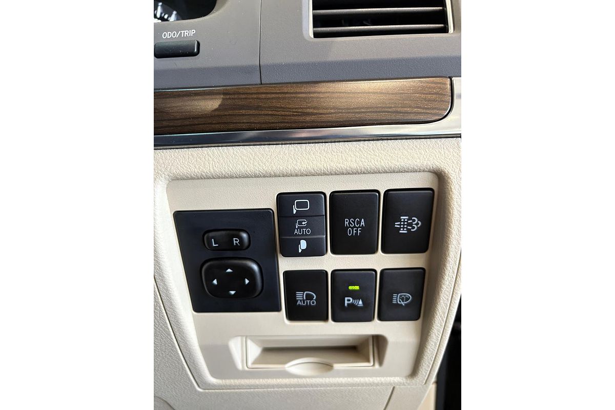 2020 Toyota Landcruiser Sahara VDJ200R
