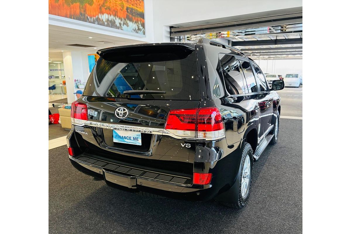 2020 Toyota Landcruiser Sahara VDJ200R