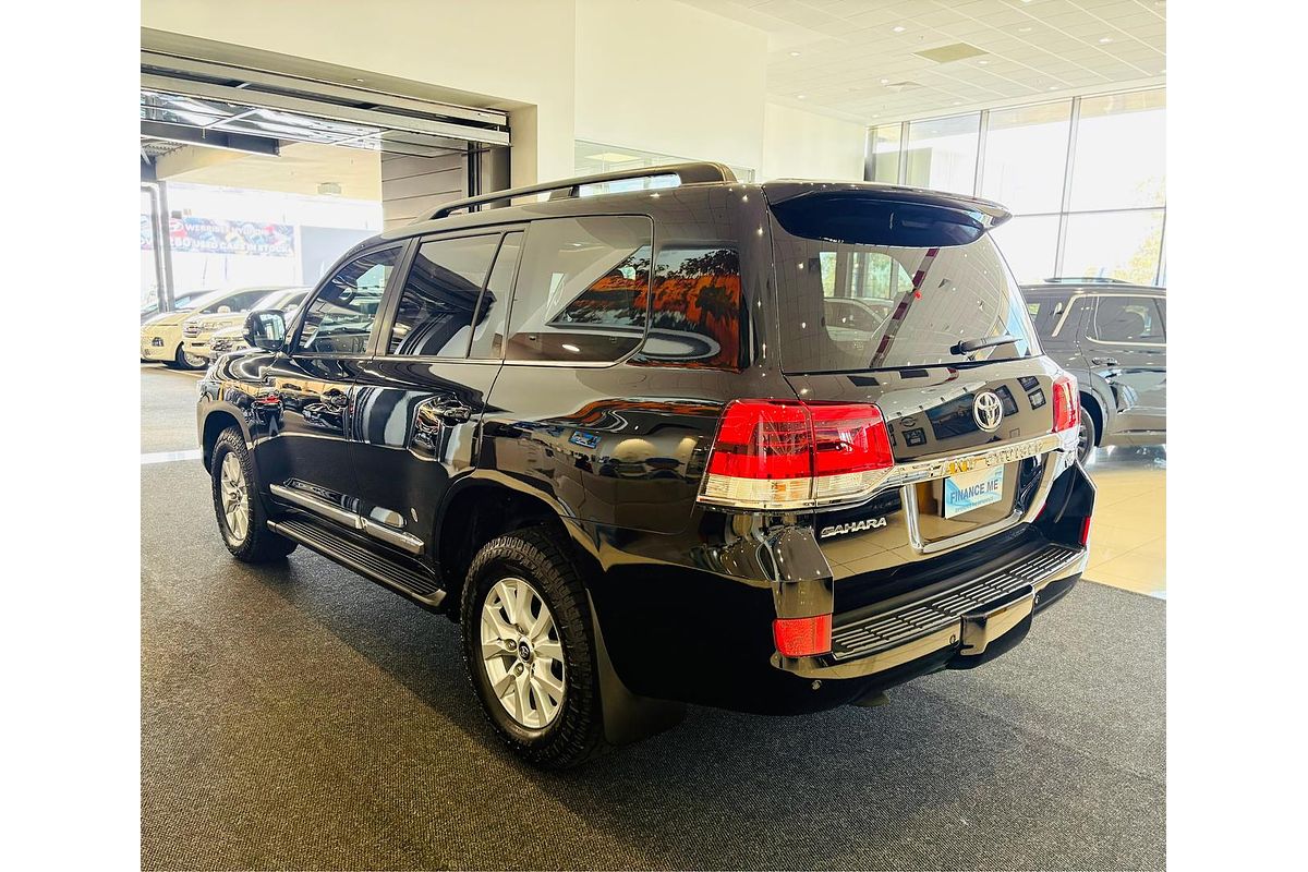 2020 Toyota Landcruiser Sahara VDJ200R