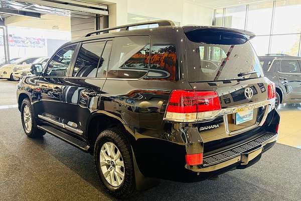 2020 Toyota Landcruiser Sahara VDJ200R