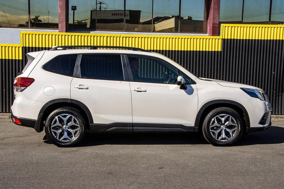 2022 Subaru Forester 2.5i S5