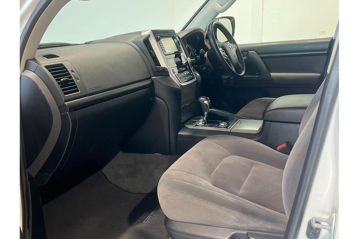 2021 Toyota Landcruiser GXL VDJ200R