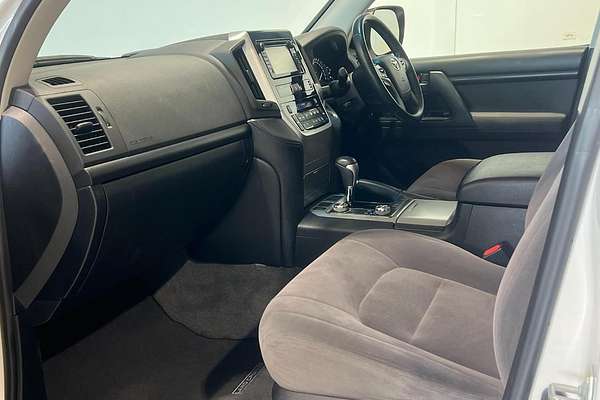 2021 Toyota Landcruiser GXL VDJ200R