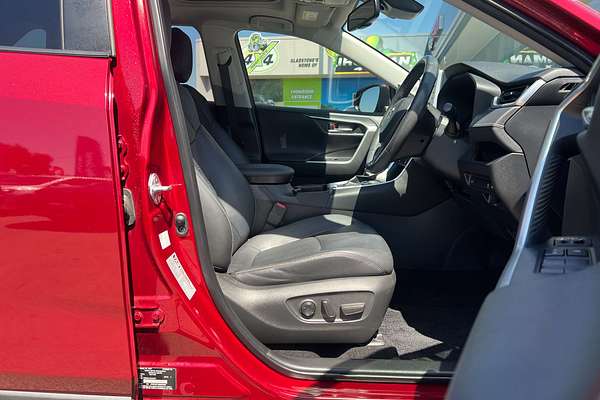 2020 Toyota RAV4 Cruiser AXAH52R
