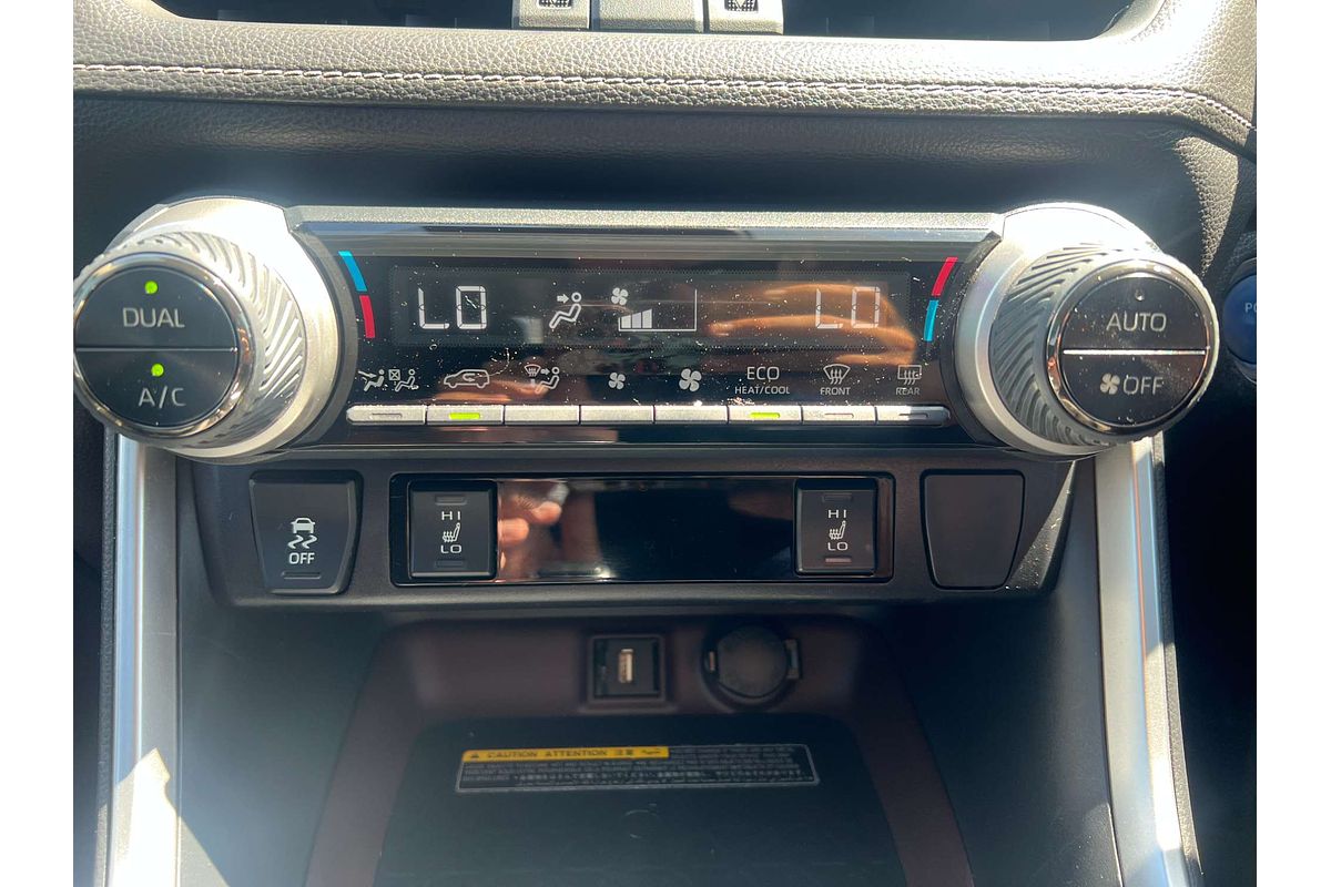 2020 Toyota RAV4 Cruiser AXAH52R