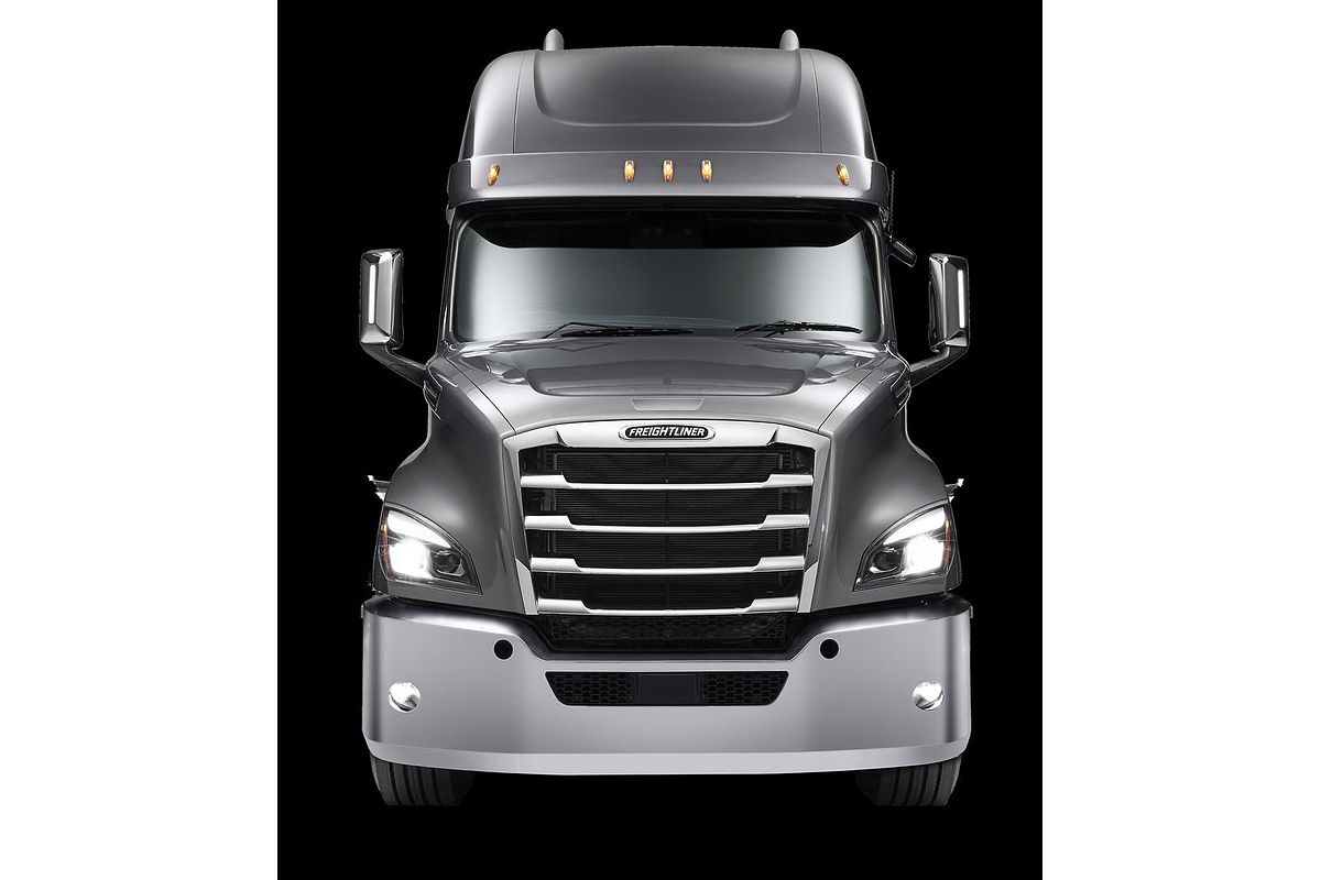 2023 Freightliner Cascadia 126