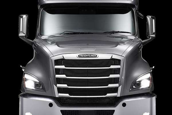 2023 Freightliner Cascadia 126