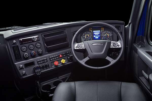 2023 Freightliner Cascadia 126