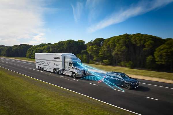 2023 Freightliner Cascadia 126