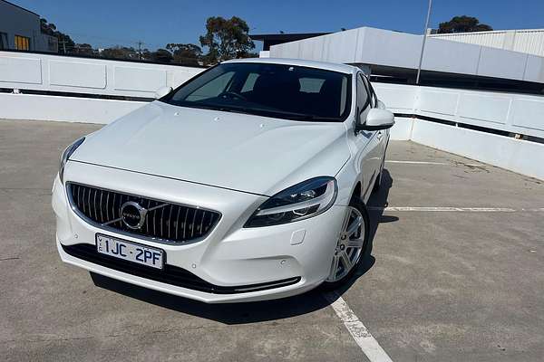 2017 Volvo V40 D4 Inscription