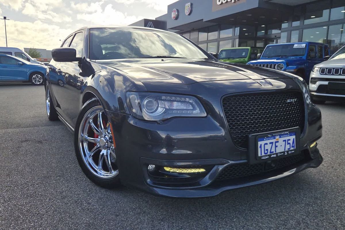 2020 Chrysler 300 SRT LX