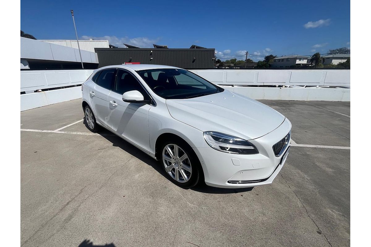 2017 Volvo V40 D4 Inscription