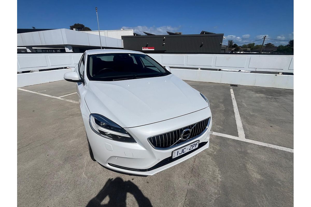 2017 Volvo V40 D4 Inscription