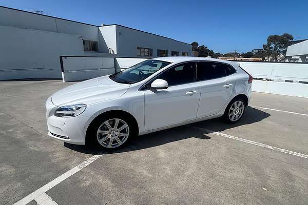 2017 Volvo V40 D4 Inscription