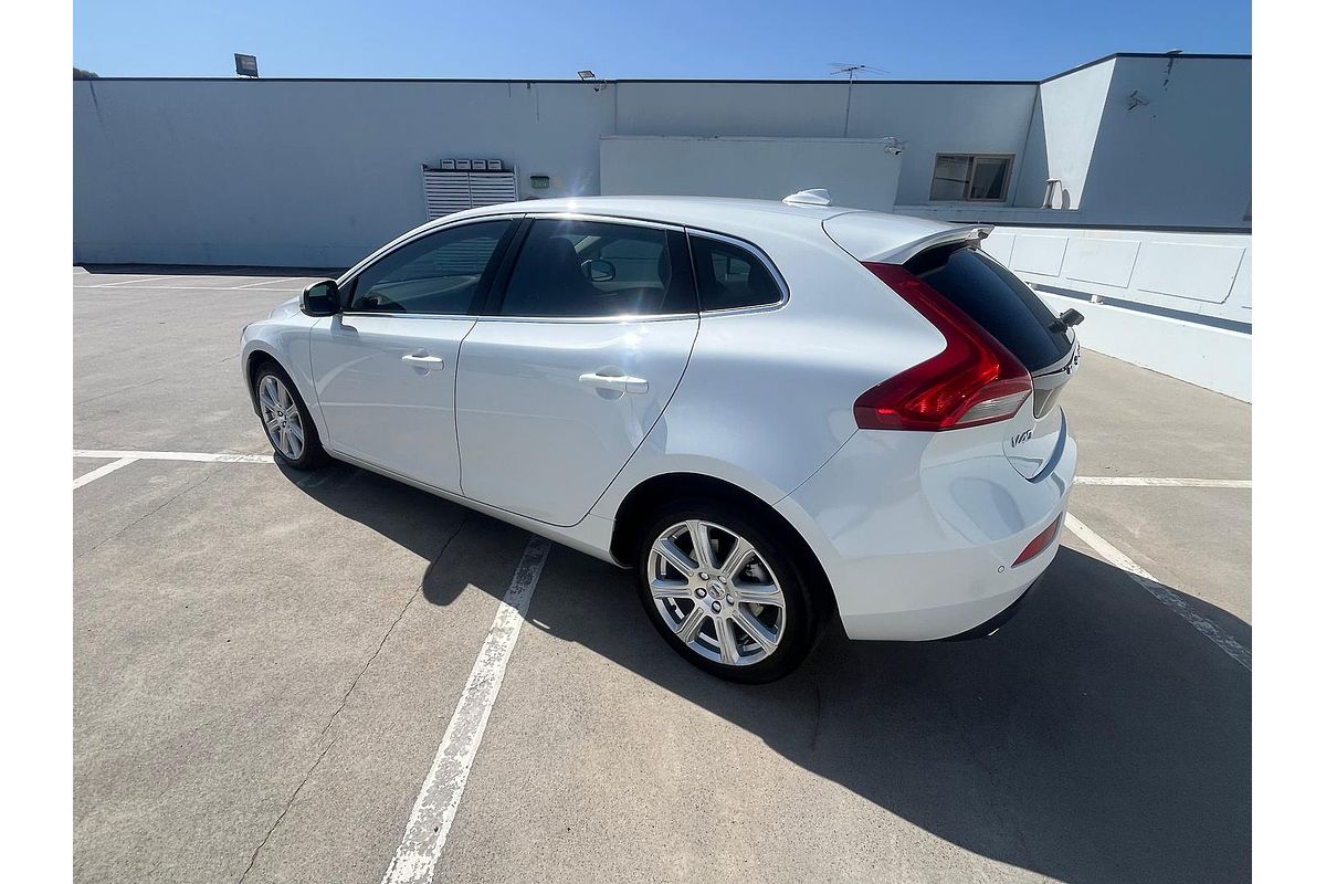 2017 Volvo V40 D4 Inscription