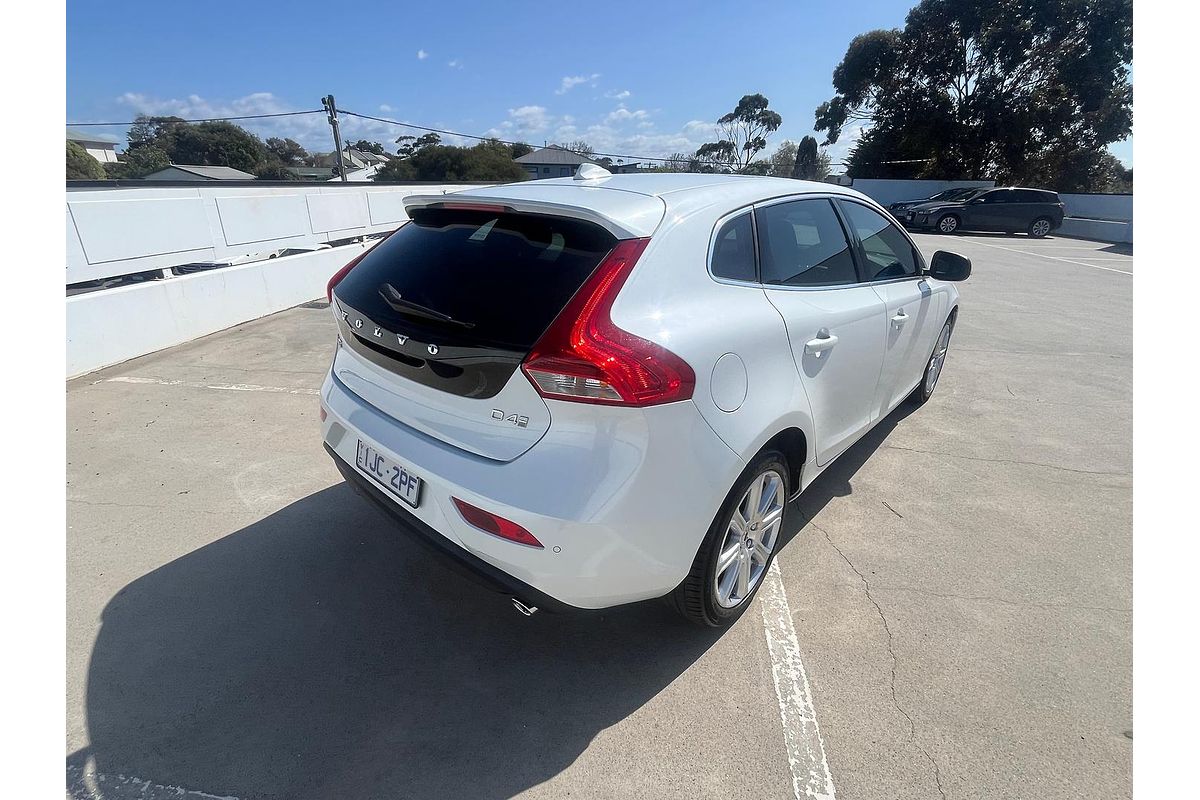 2017 Volvo V40 D4 Inscription