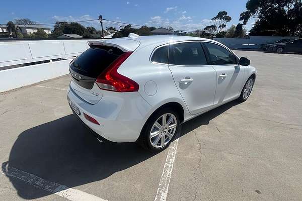2017 Volvo V40 D4 Inscription