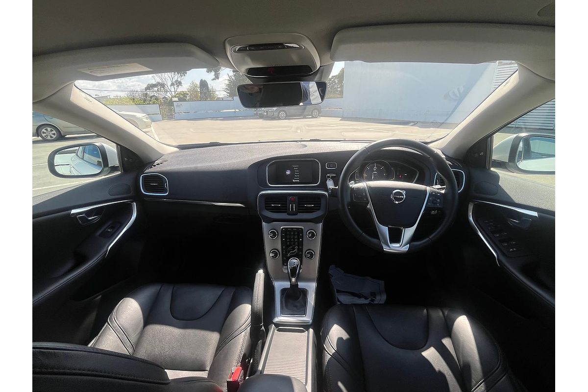 2017 Volvo V40 D4 Inscription