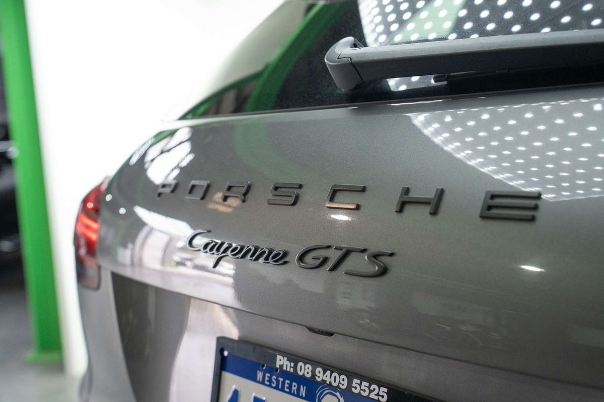 2015 Porsche Cayenne GTS 92A