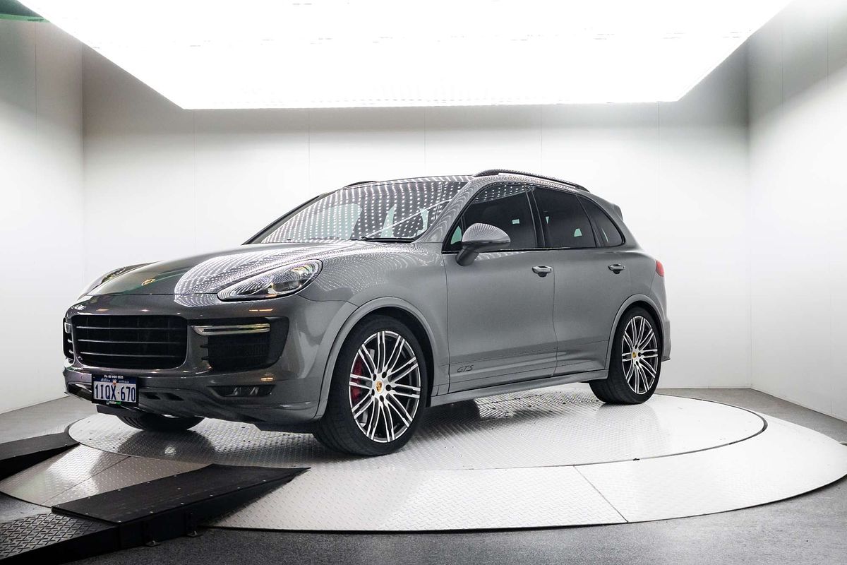 2015 Porsche Cayenne GTS 92A