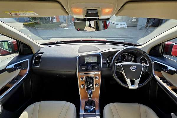 2016 Volvo XC60 T5 Luxury
