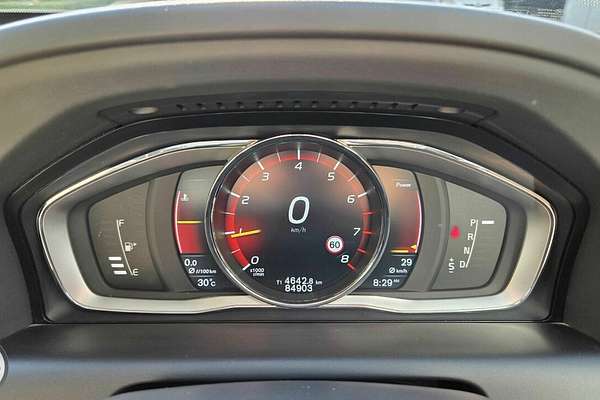 2016 Volvo XC60 T5 Luxury