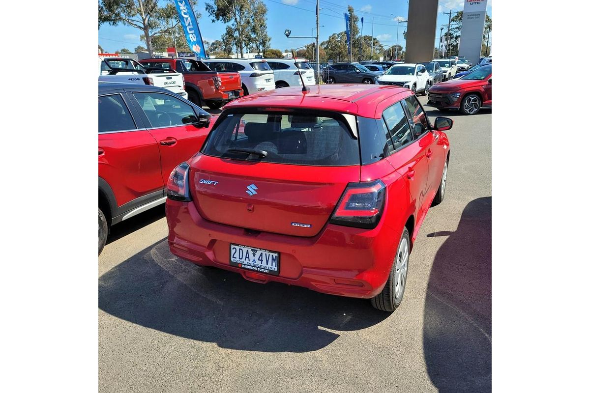 2025 Suzuki Swift Hybrid UZ