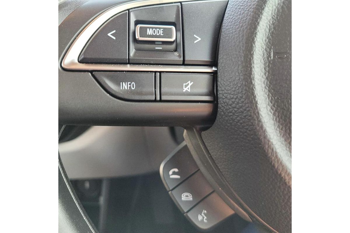2025 Suzuki Swift Hybrid UZ