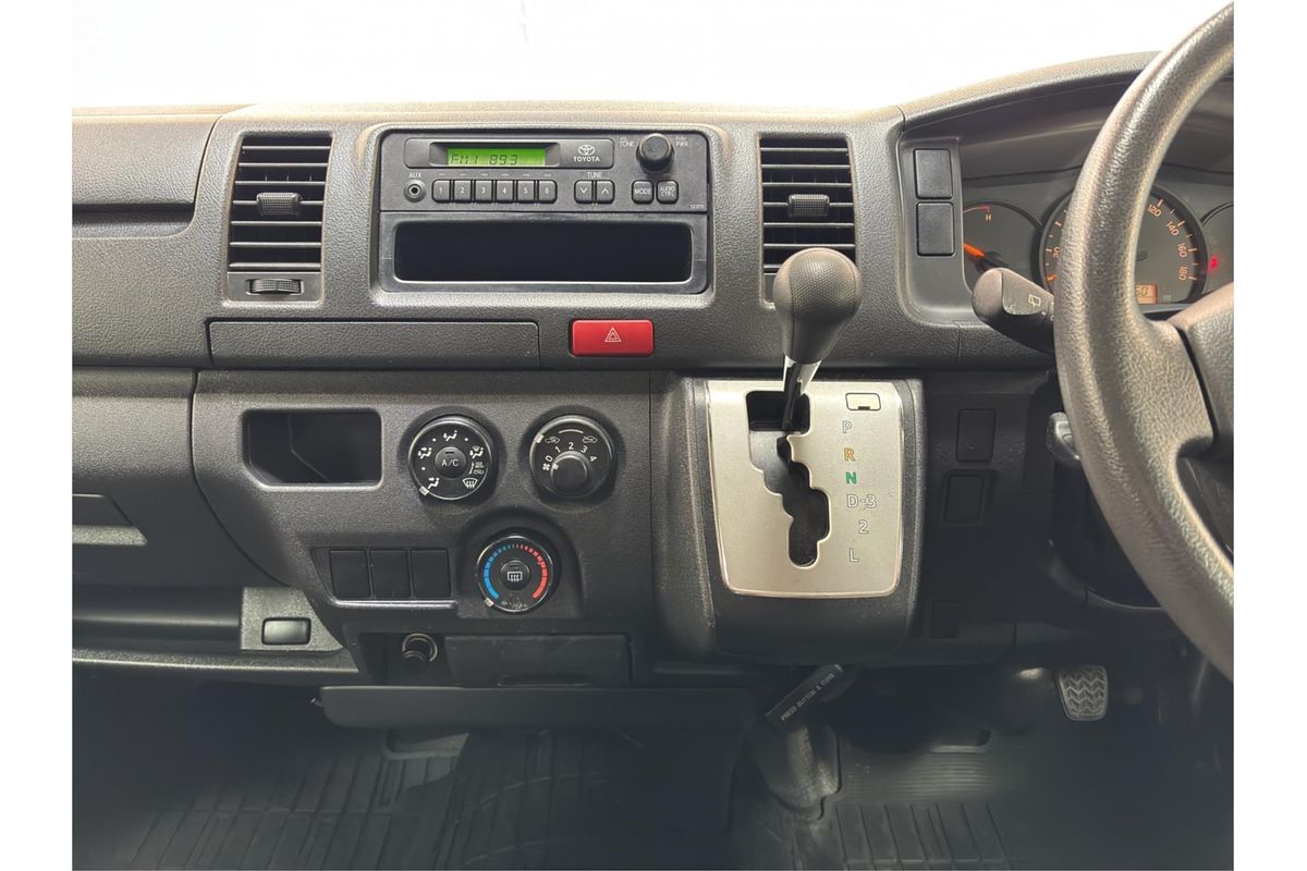 2014 Toyota Hiace DX