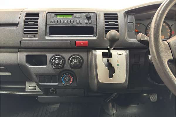 2014 Toyota Hiace DX