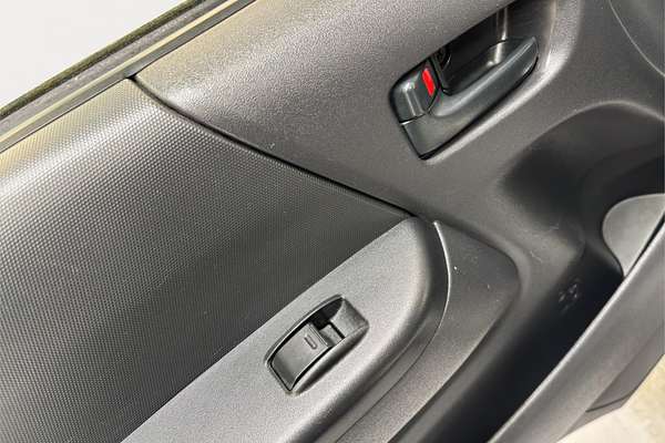 2014 Toyota Hiace DX