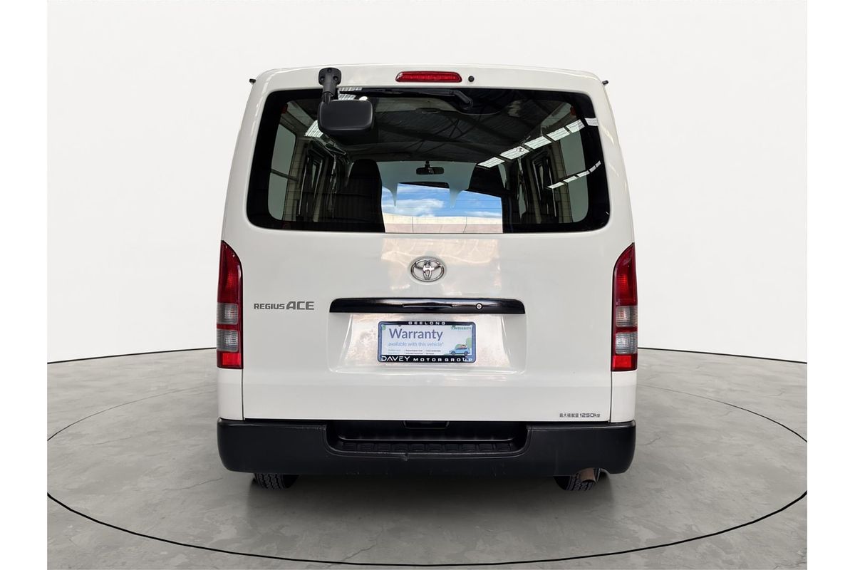 2014 Toyota Hiace DX