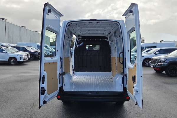 2024 Renault Master Pro 110kW X62 Phase 2 MWB