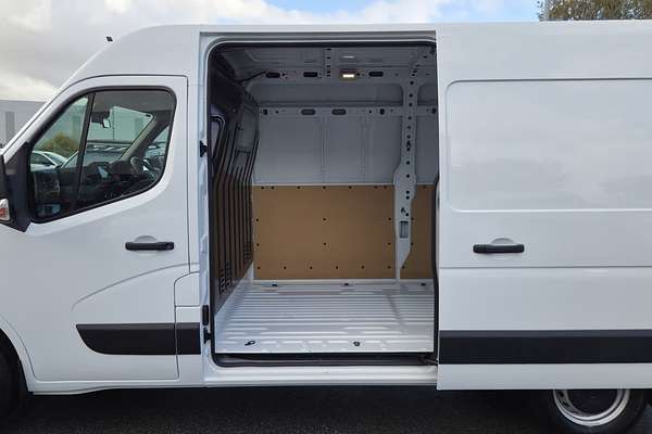 2024 Renault Master Pro 110kW X62 Phase 2 MWB