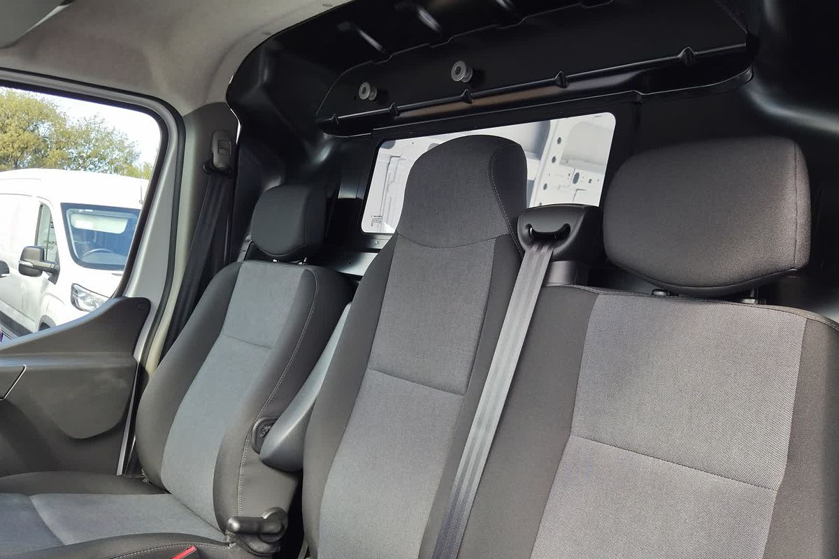 2024 Renault Master Pro 110kW X62 Phase 2 MWB