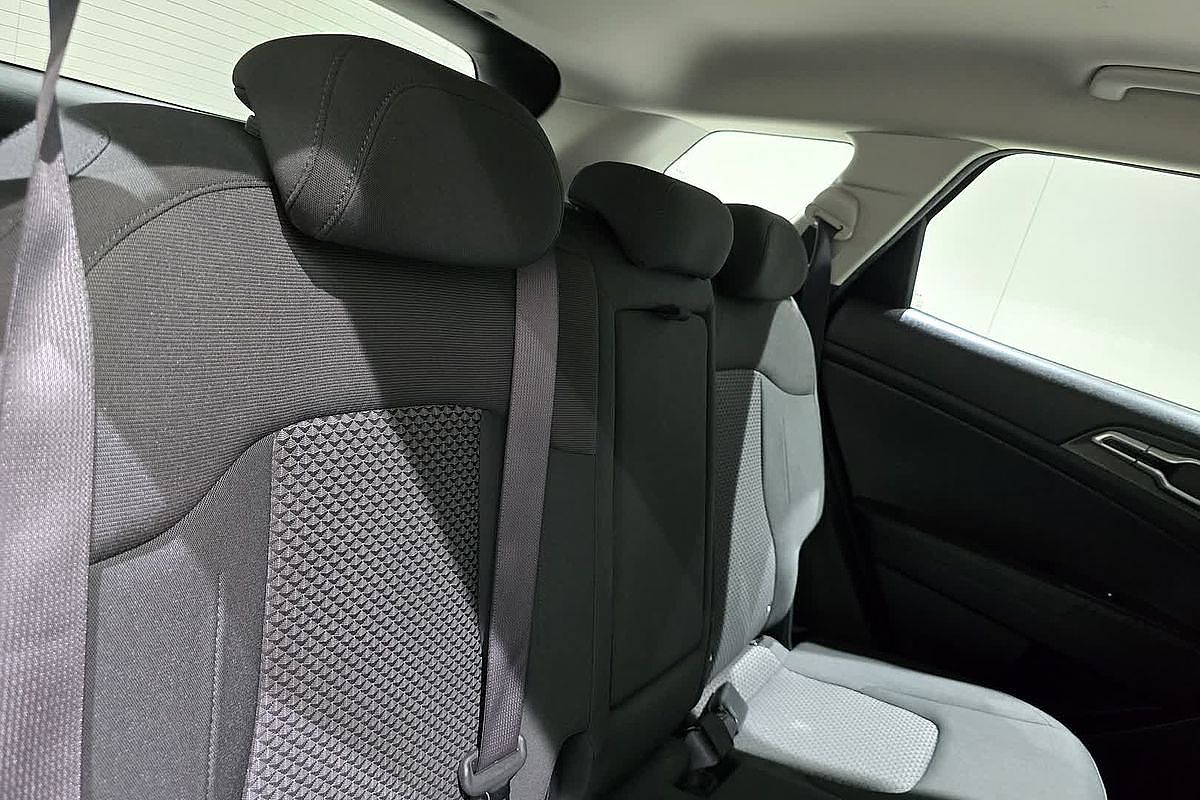 2022 Kia Sportage S NQ5