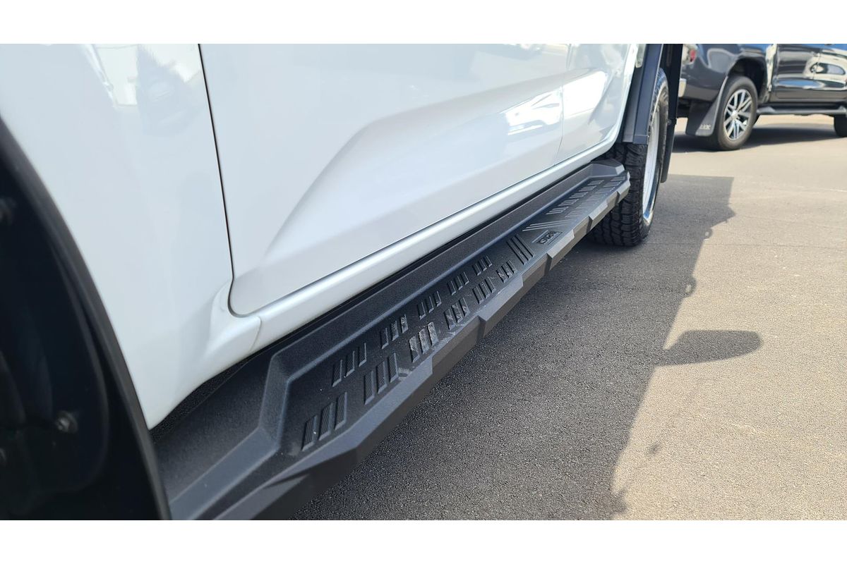 2022 Isuzu D-MAX SX 4X4