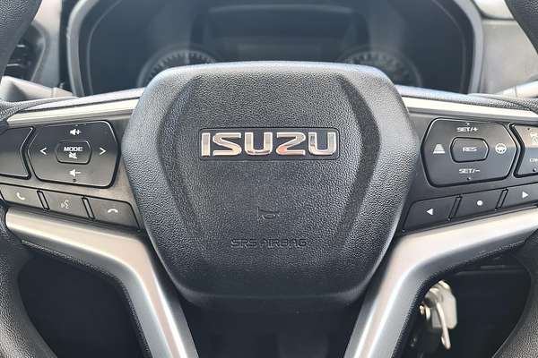2022 Isuzu D-MAX SX 4X4