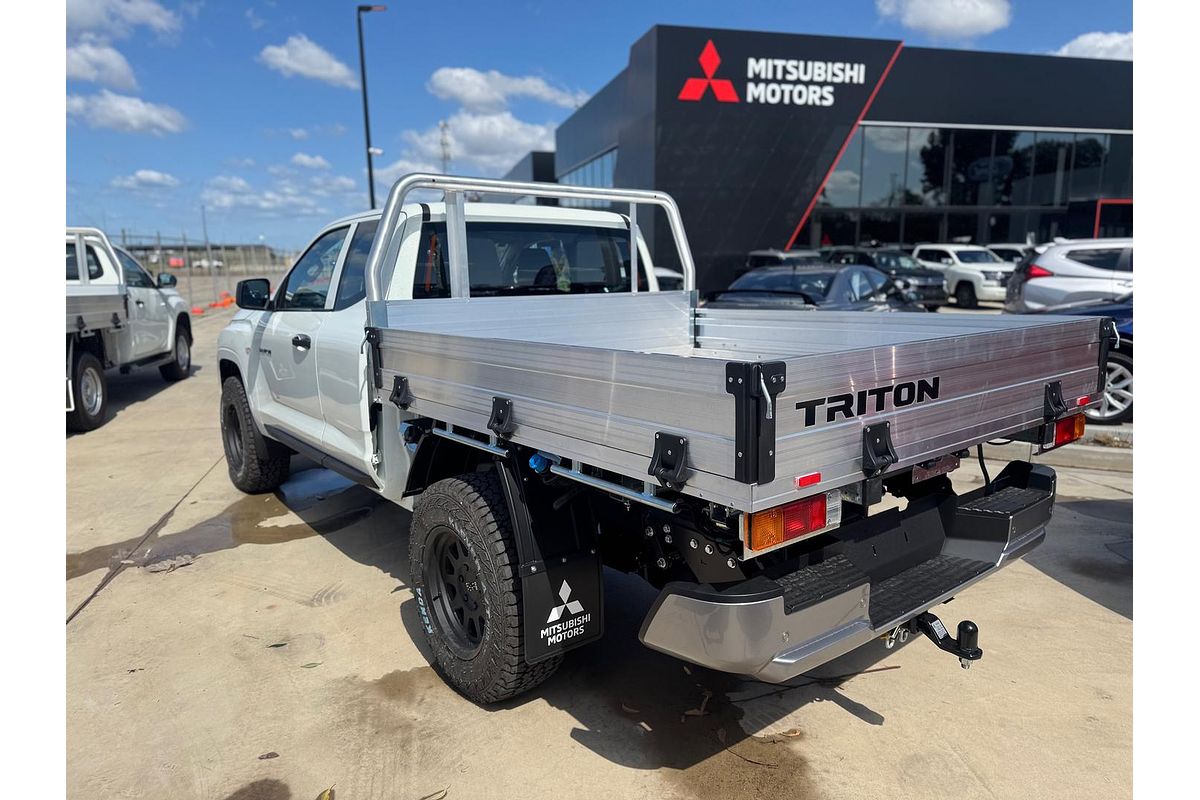 2025 Mitsubishi Triton GLX MV 4X4