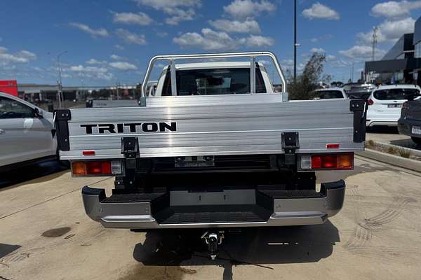 2025 Mitsubishi Triton GLX MV 4X4