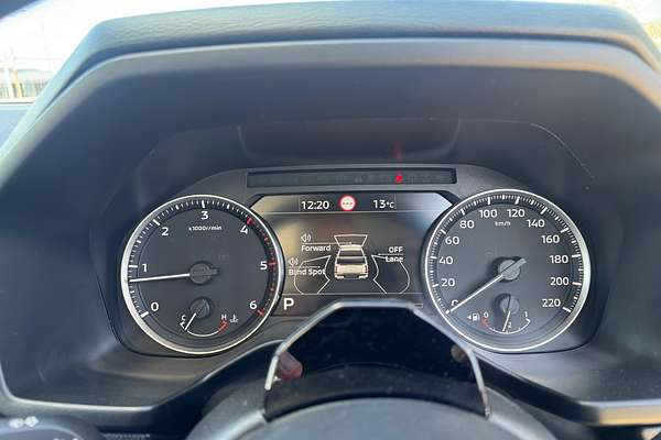 2025 Mitsubishi Triton GLX MV 4X4
