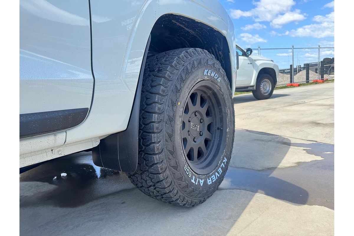 2025 Mitsubishi Triton GLX MV 4X4