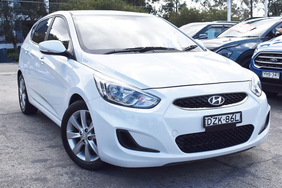 2018 Hyundai Accent Sport RB6
