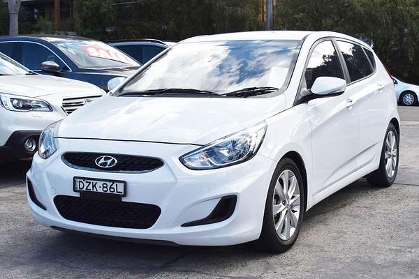 2018 Hyundai Accent Sport RB6
