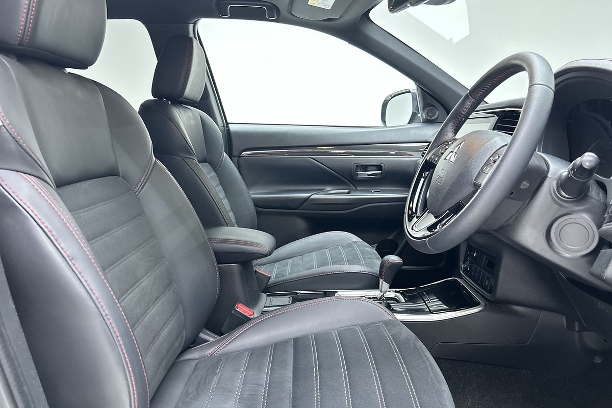 2019 Mitsubishi Outlander Black Edition ZL