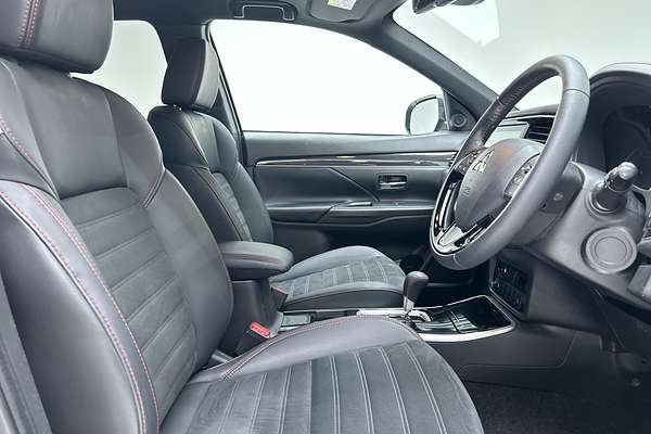 2019 Mitsubishi Outlander Black Edition ZL