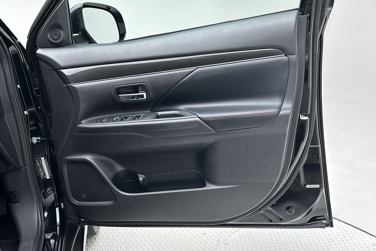 2019 Mitsubishi Outlander Black Edition ZL
