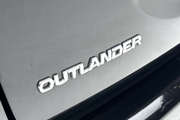 2019 Mitsubishi Outlander Black Edition ZL