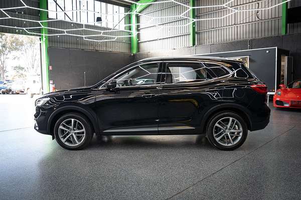 2023 MG HS Essence SAS23